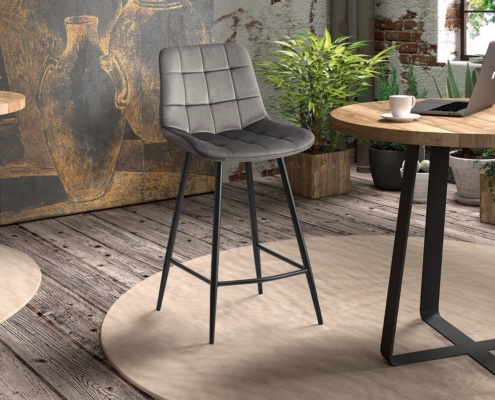 DanjouBoda-Chaise-Bar-Juta-Rousseau